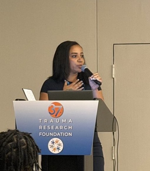 Larissa Hope presenting at the Trauma Research Foundation conference